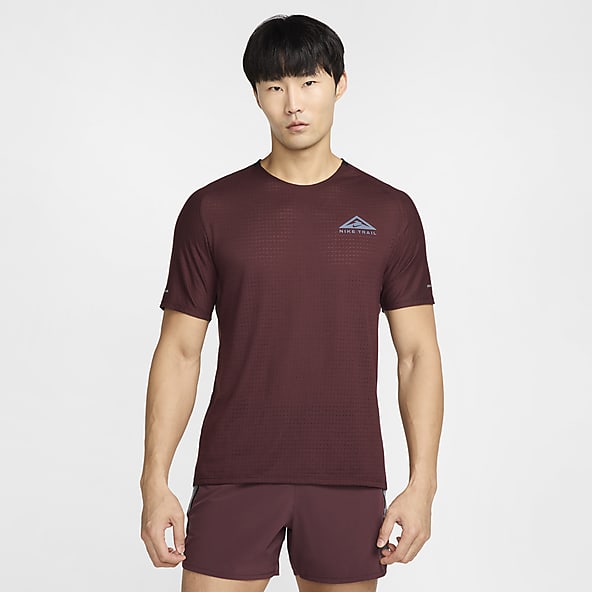 Standard Red Sustainable Blends Short Sleeve Shirts. Nike CA